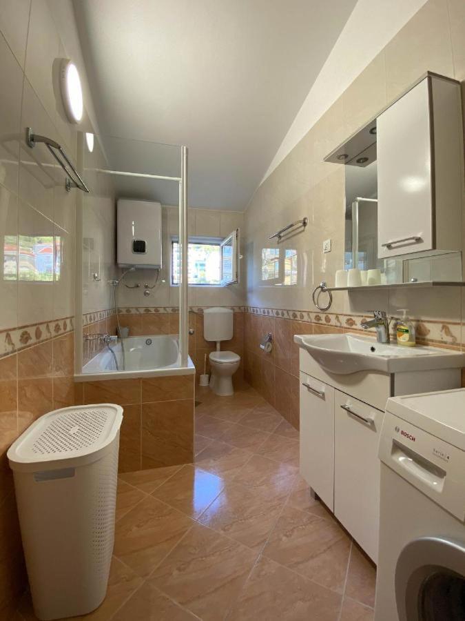 马卡尔斯卡 Apartman Ivan酒店 外观 照片